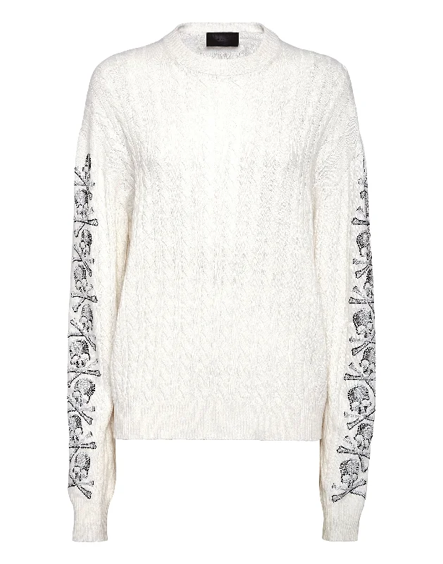 Cash Five Pullover Round Neck LS Cable Crystal Skull Lightweight sweaters for spring