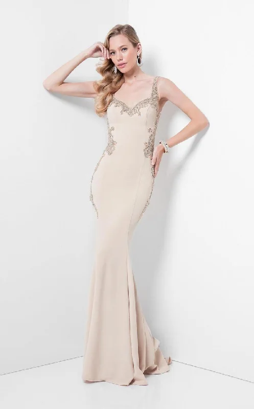 Terani Couture 1712E3268 Ornate Paneled Mermaid Gown - 1 pc Champagne In Size 4 Available Street style party dresses Terani Couture 1712E3268 Ornate Paneled Mermaid Gown - 1 pc Champagne In Size 4 Available Street style party dresses