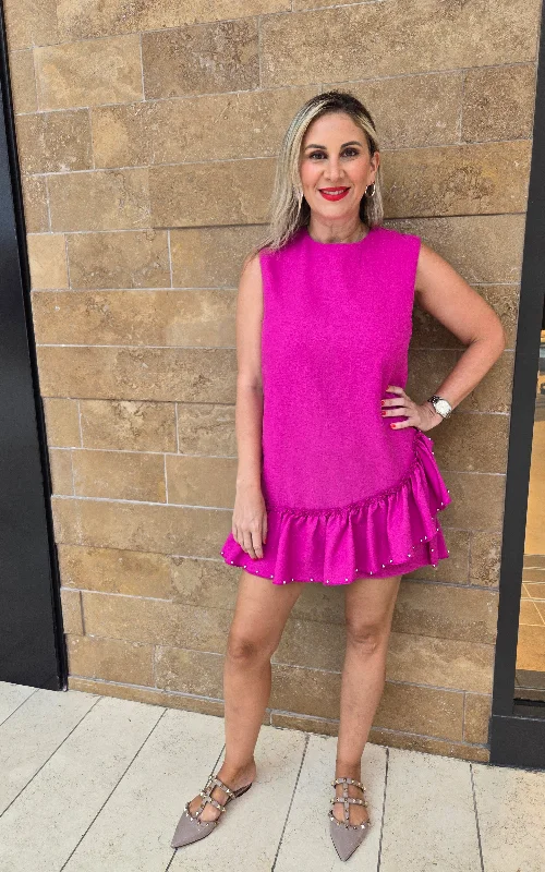 MAGENTA